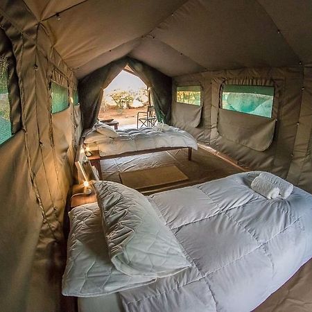 Готель Hoada Camp Site Palmwag Екстер'єр фото